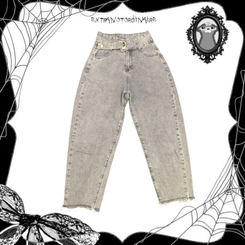 High Waist Balloon Jeans photo 1