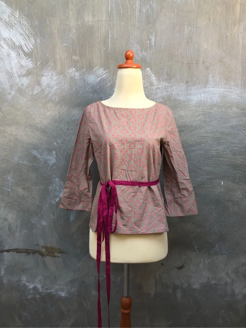 Marc Jacobs Look Blouse Tops photo 1