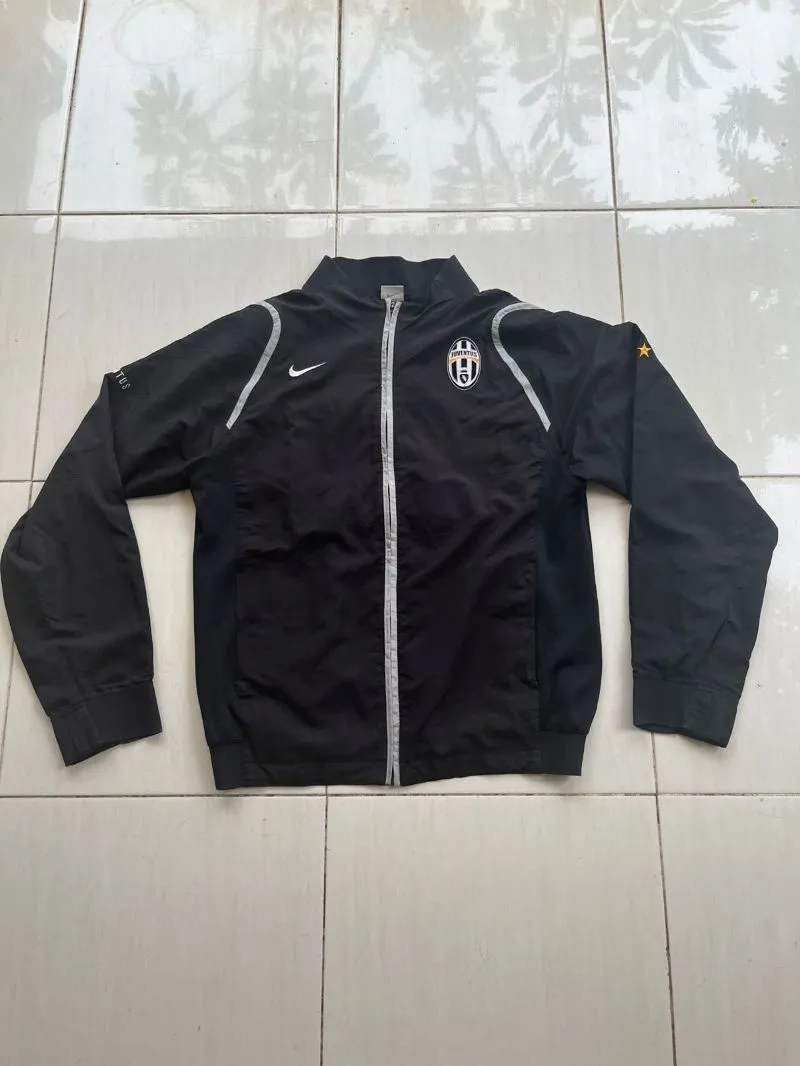 Nike Juventus Jacket 2005 photo 1