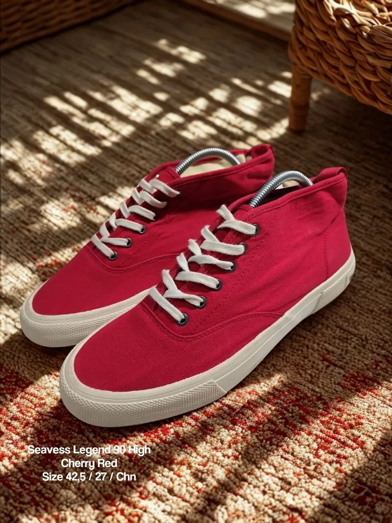 Seavess Legend 90 High
Cherry Red
Size 42,5 photo 1