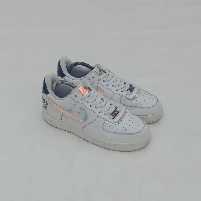 Nike Streetwear Casual Sneakers Wanita white photo 1