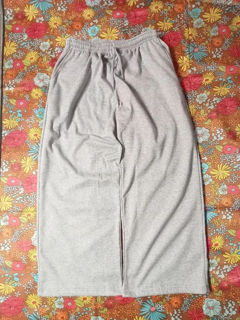 baggy sweetpants  photo 1