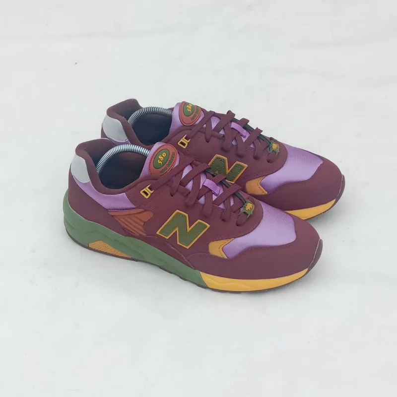 New Balance Streetwear Sportswear Sneakers Pria purple photo 1