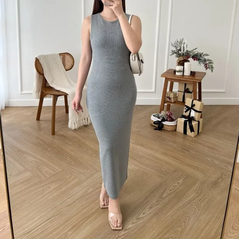Knit long dress photo 1