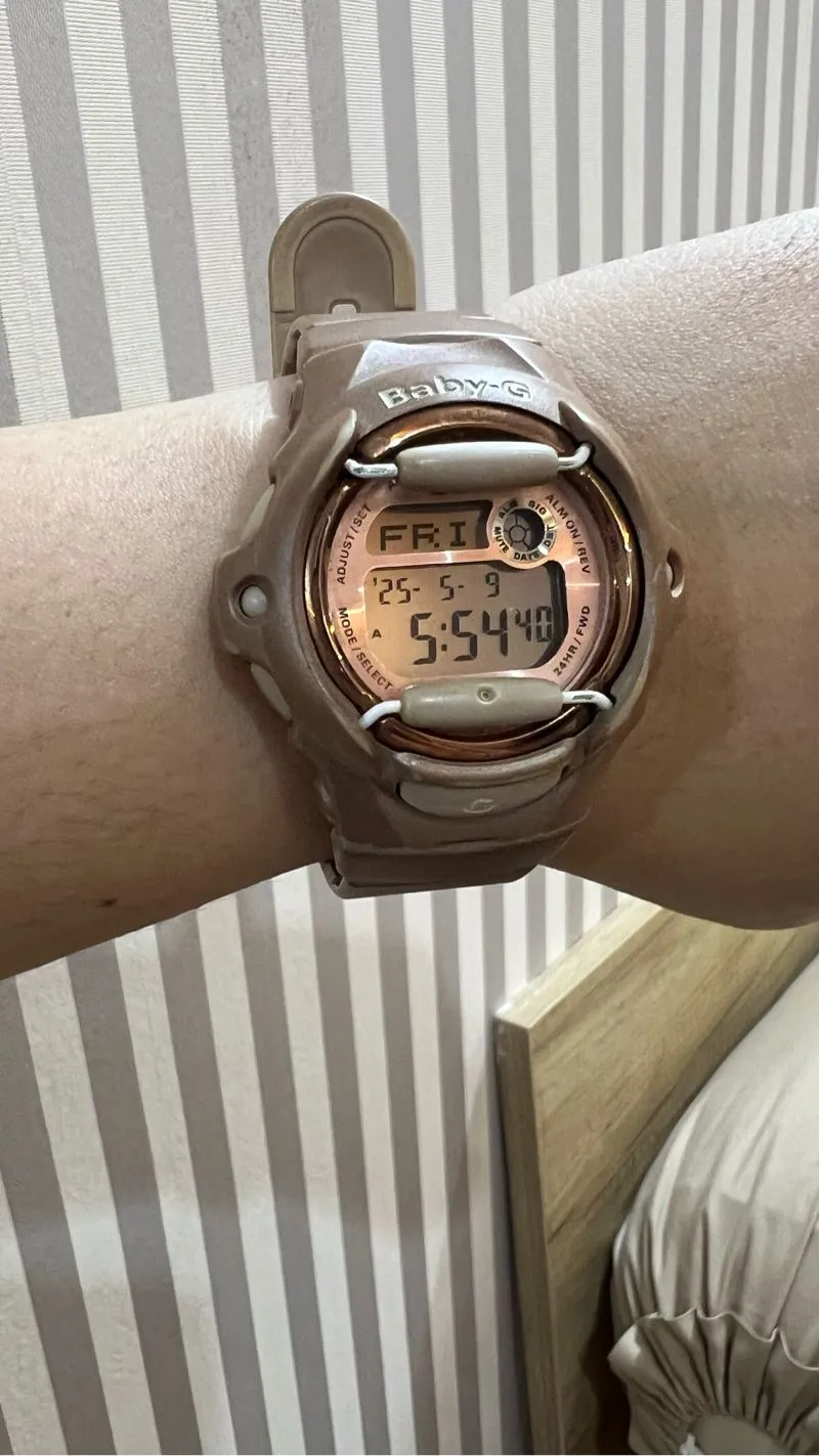 Jam Casio Baby G Sporty Rose Gold photo 1