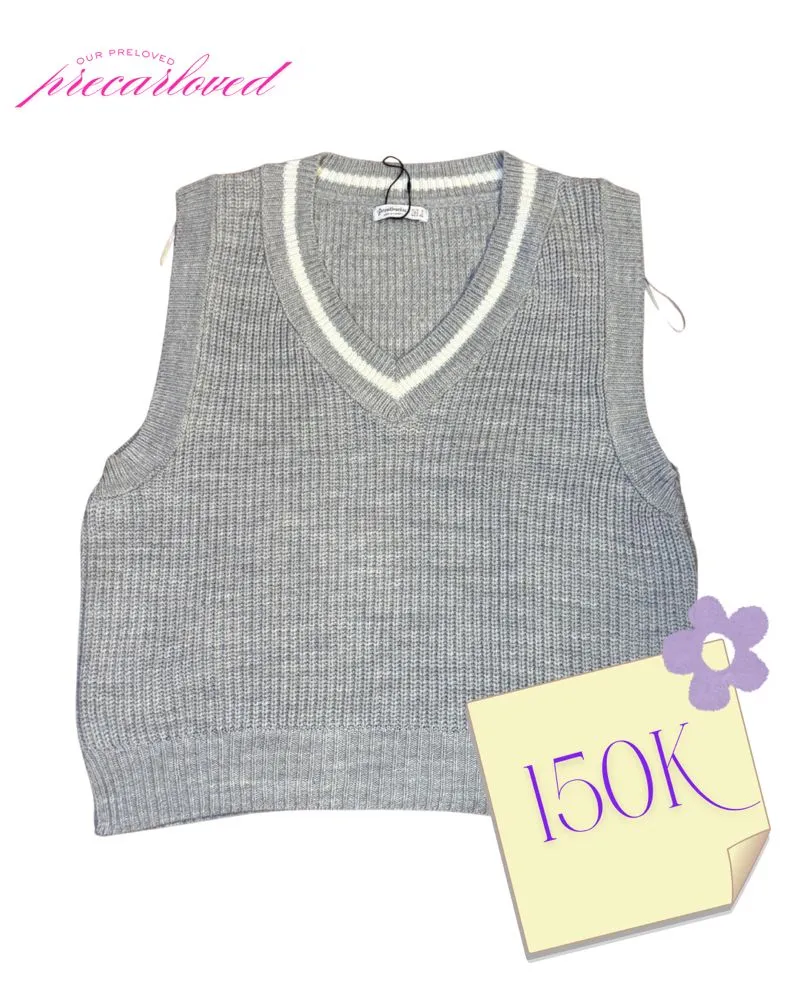 STRADIVARIUS VEST photo 1