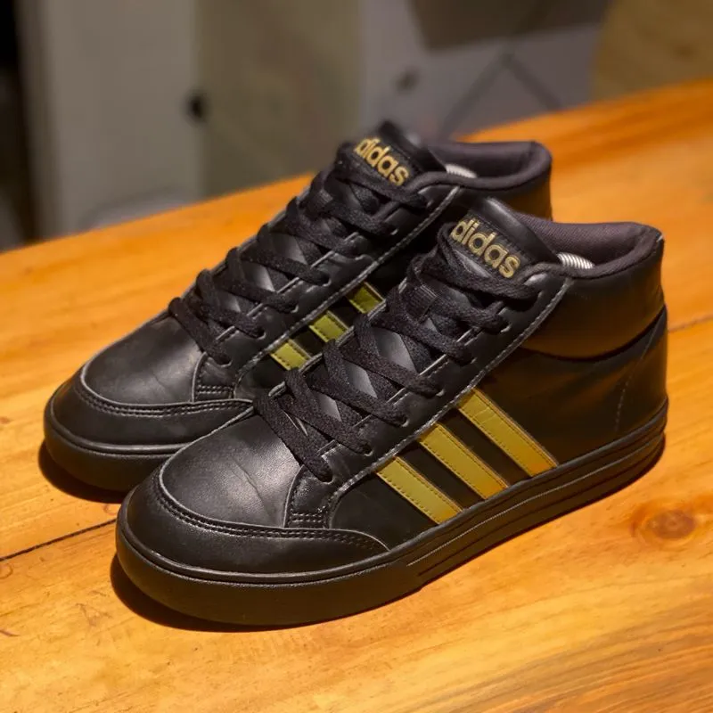 Adidas Neo VS Set Mid Black Gold Preloved