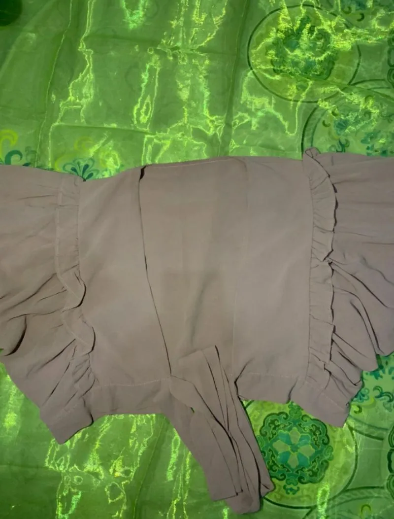 Outer Ruffle Atasan Wanita  photo 1