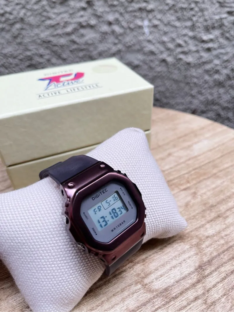 Digitec photo 1