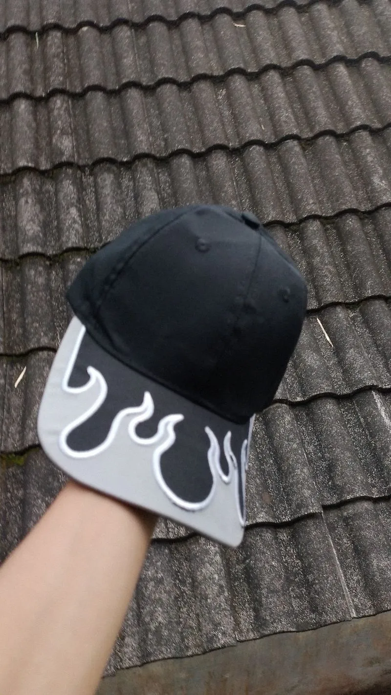 topi baseball flame photo 1