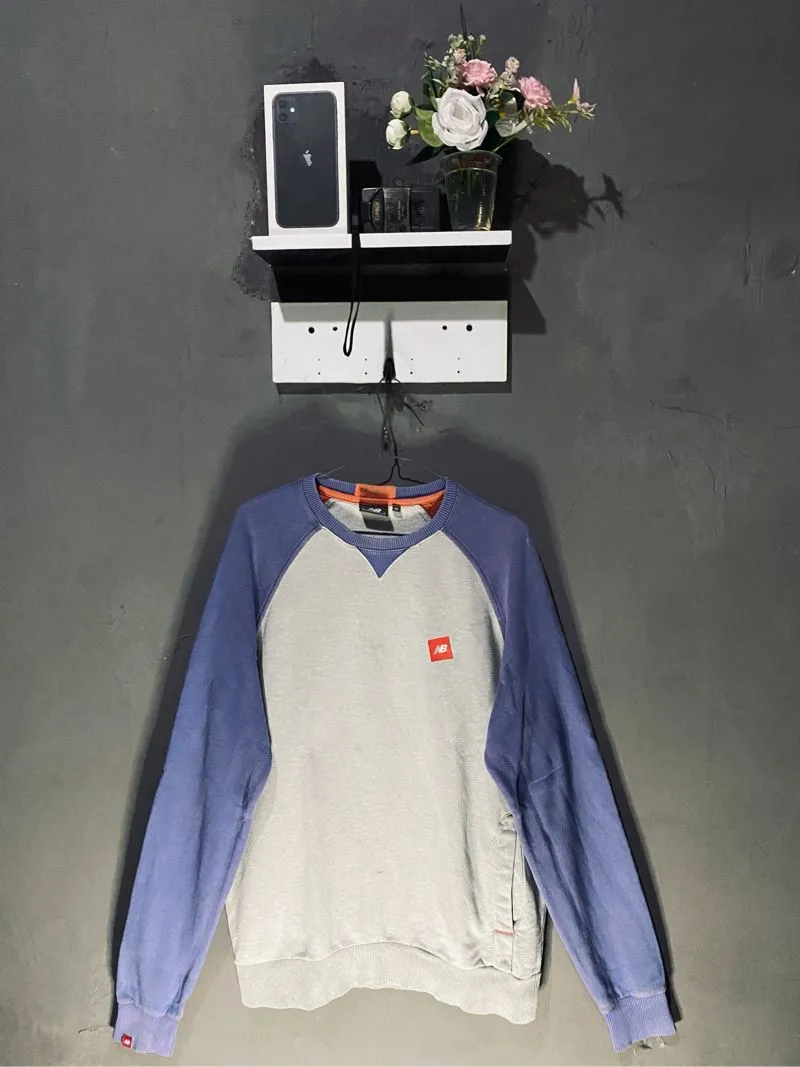 Crewneck NEWBALACE photo 1