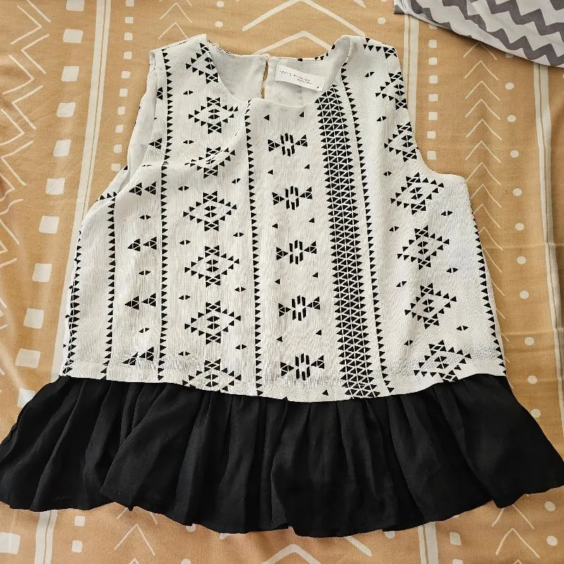 Top Blouse Black and White All Size photo 1