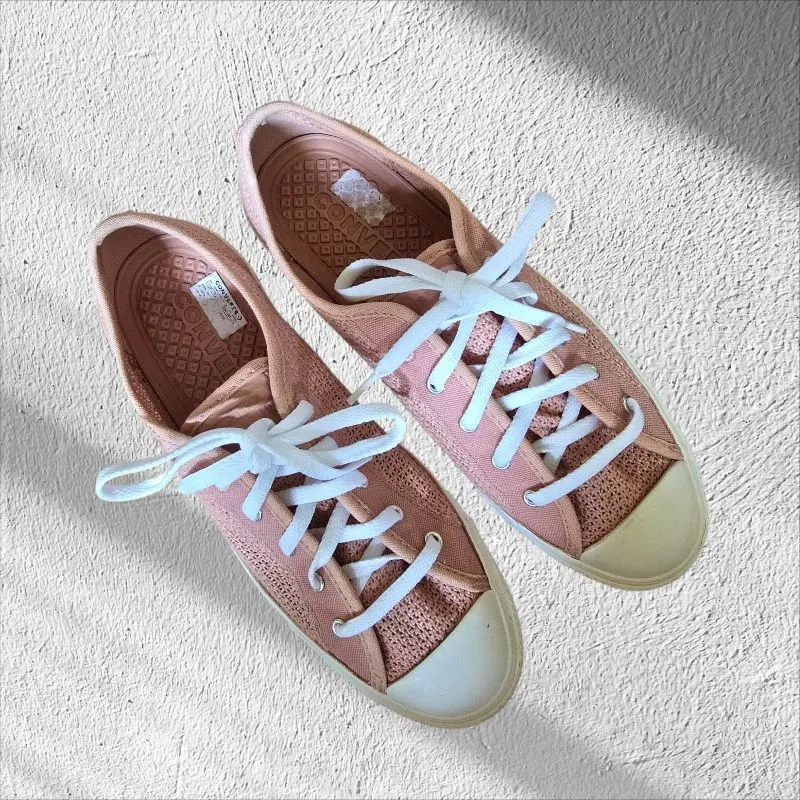 Sepatu converse all star photo 1