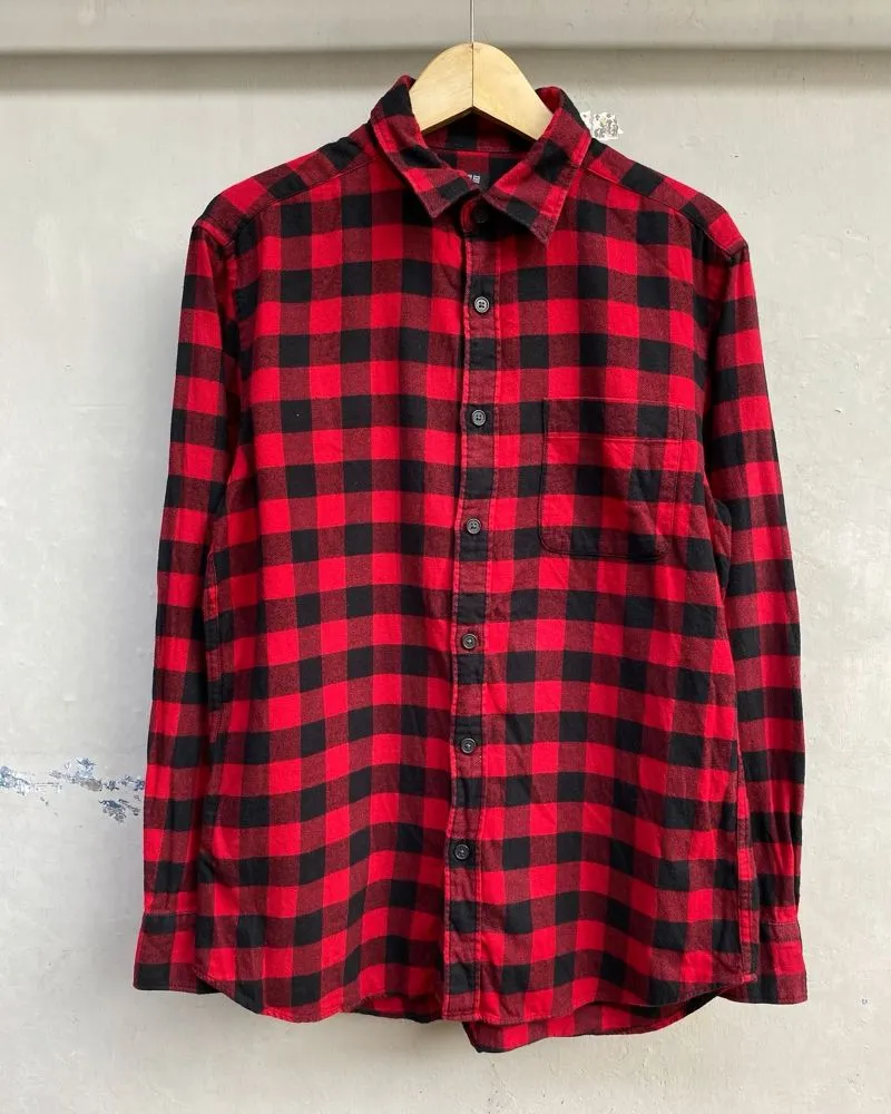 Kemeja Flannel Uniqlo Merah Hitam Red Black Flanel shirt photo 1