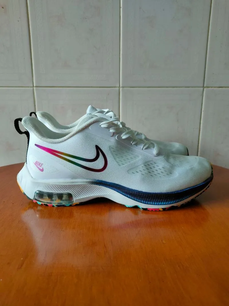 Nike Zoom Structure 38 S2 photo 1