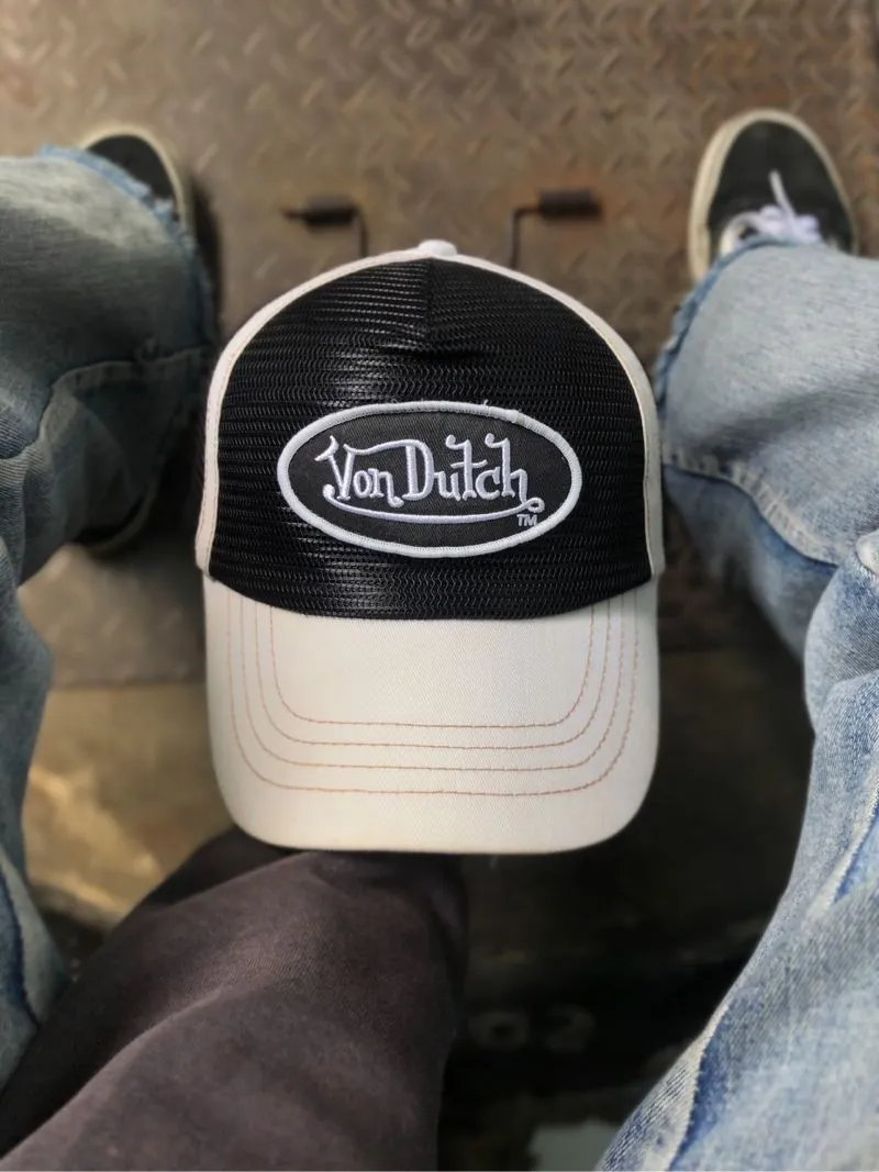 Vintage Vondutch Monochrome Full-Mesh Trucker Hat photo 1