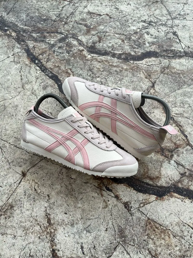 ONITSUKA TIGER MEXICO 66 photo 1