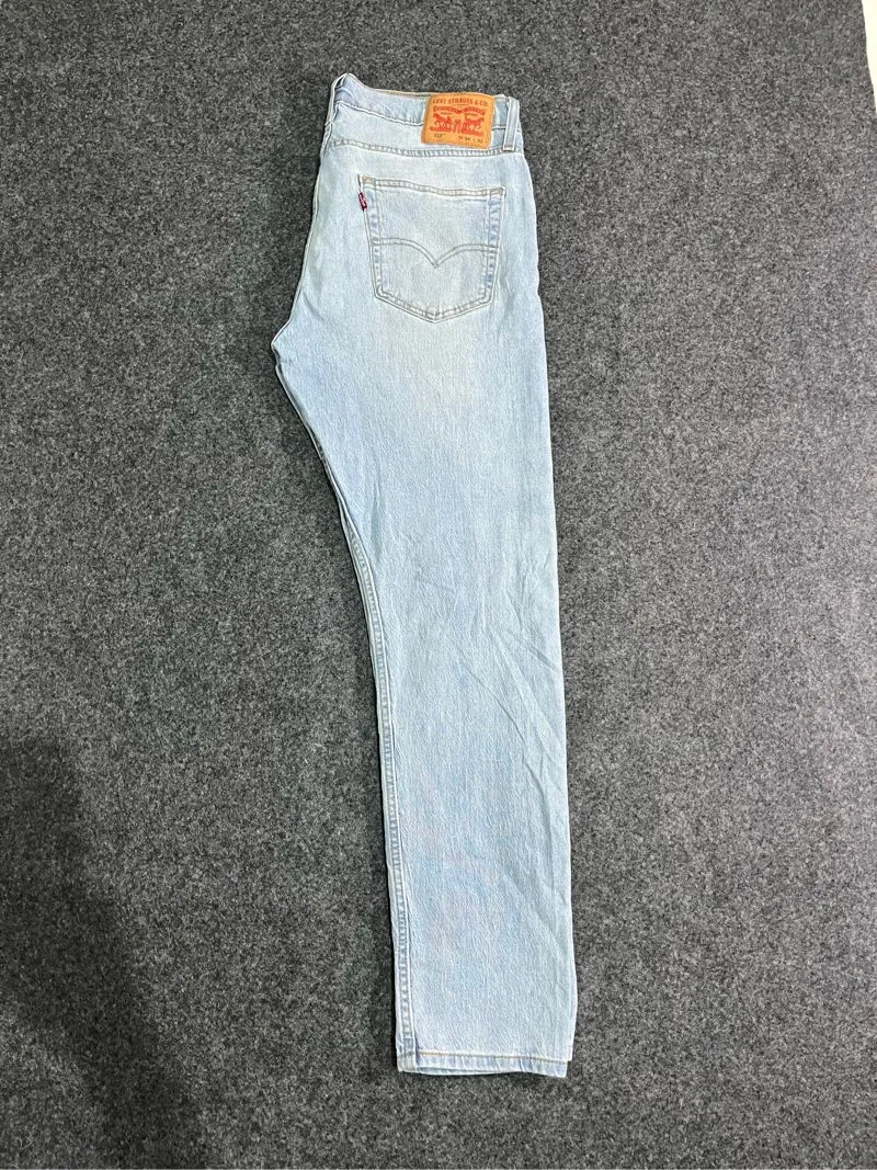 Levis 512 photo 1