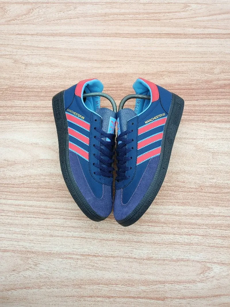 Adidas photo 1