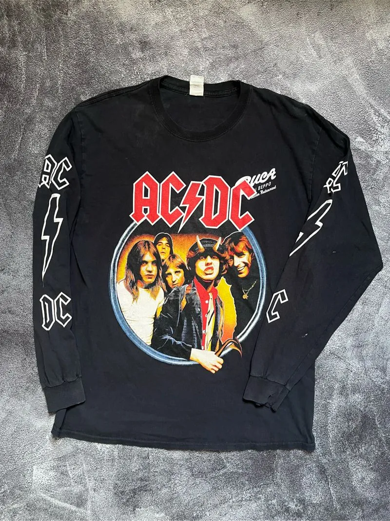Acdc T-shirt photo 1