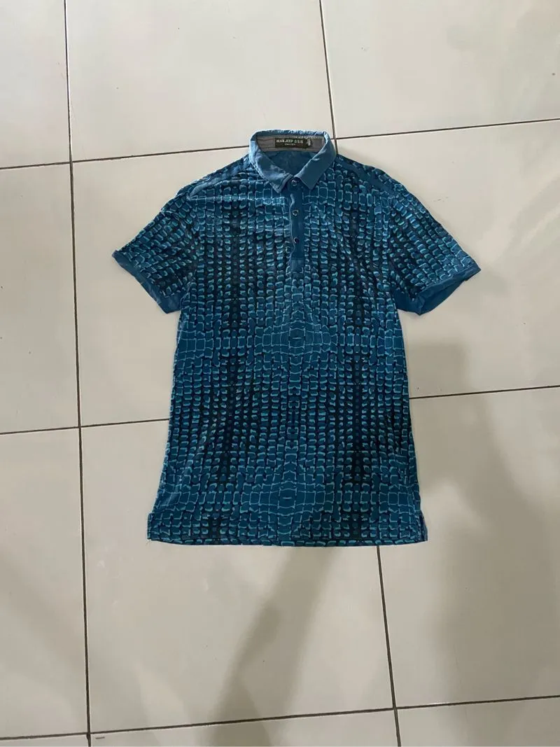 Polo shirt art avant garde photo 1