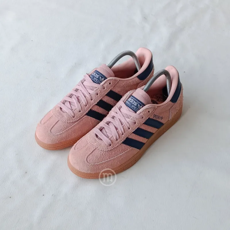 Adidas Streetwear Casual Sneakers Wanita pink photo 1