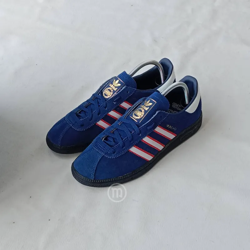 Adidas Streetwear Casual Sneakers Pria navy photo 1
