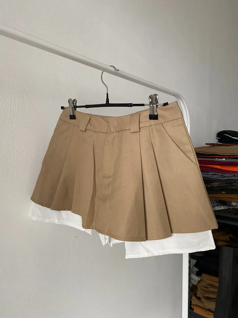 Casual Short Wanita tan photo 1