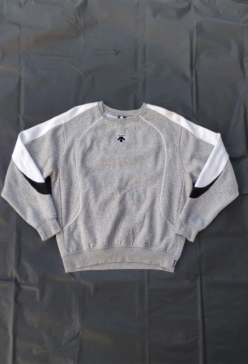 Crewneck DESCENTE Y2k photo 1