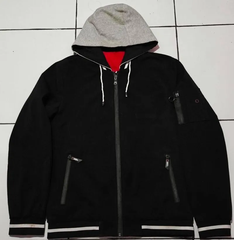 Jaket bomber bolak balik Waterproof  photo 1