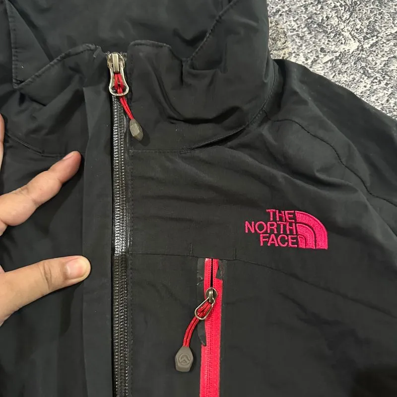 The North Face Summit Series Primaloft Jaket Outdoor The North