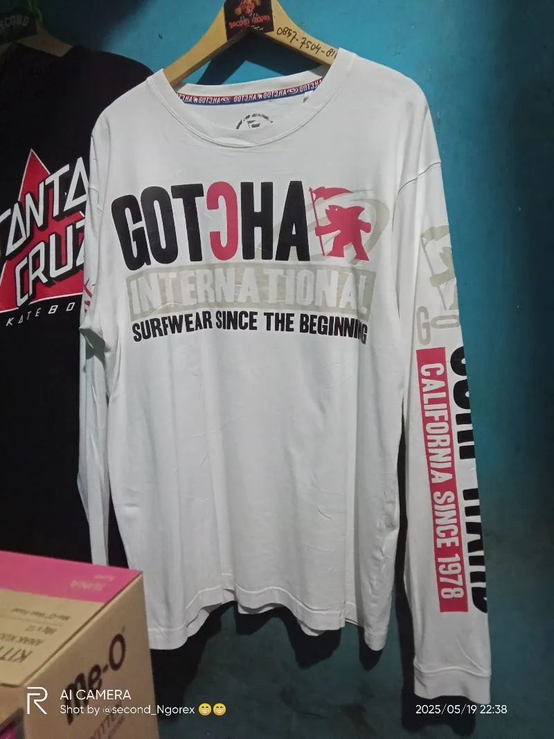 Long Sleeve  photo 1