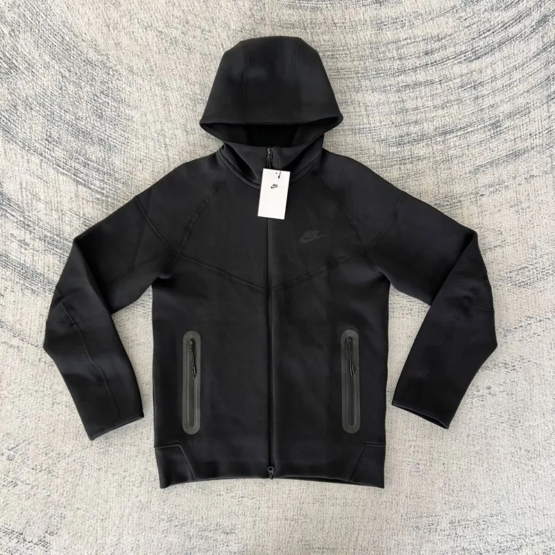 Nike Tech Fleece Black New Season photo 1