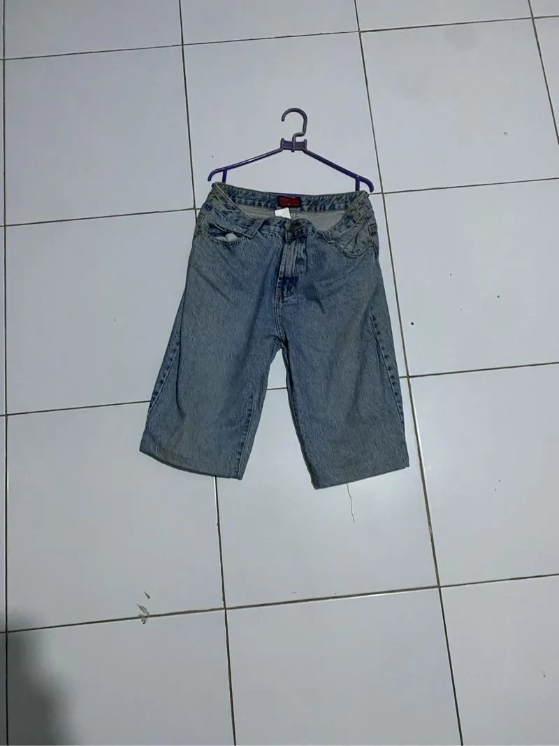 Celana jeans art avant garde photo 1