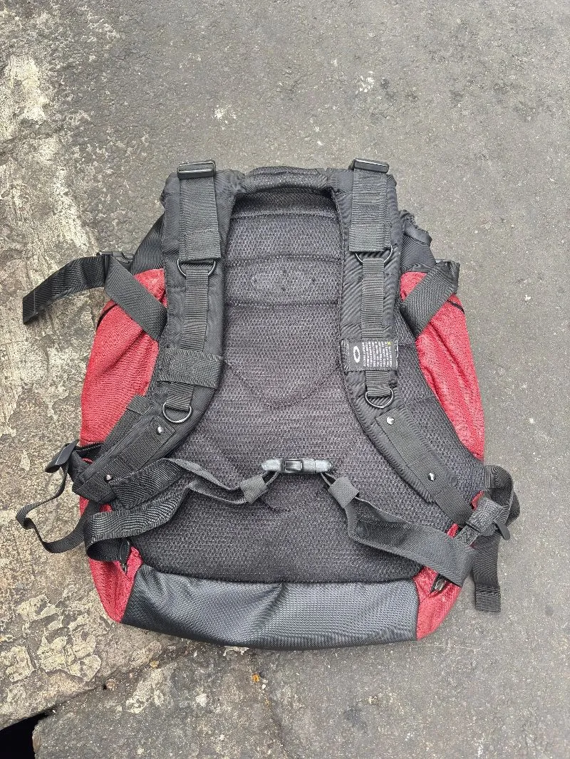 Vintage 90s tas Oakley icon tactical backpack - Preloved