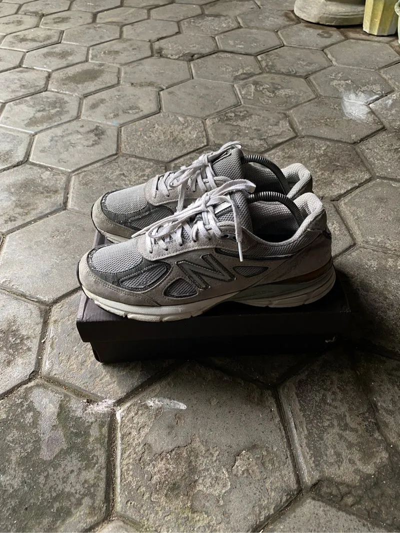 New Balance 990v4  photo 1