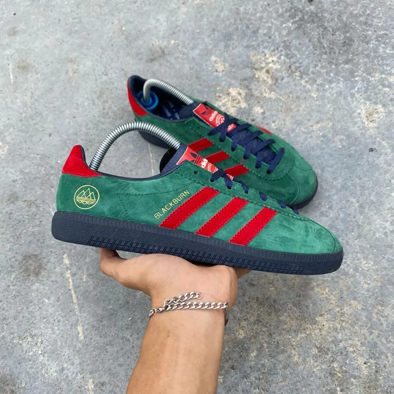 Adidas Blackburn photo 1