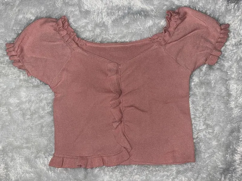 Crop top  photo 1