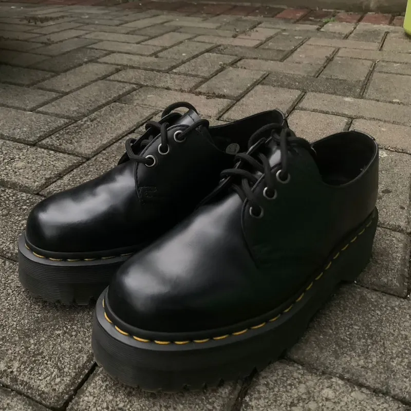 Martens Casual Platform Wanita black