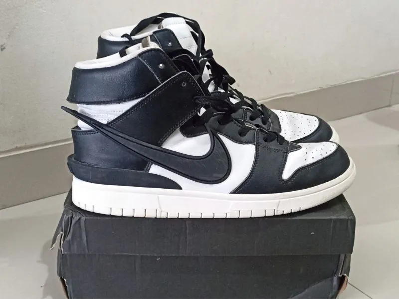 Nike X AMBUSH Dunk High Blackwhite Second Original photo 1