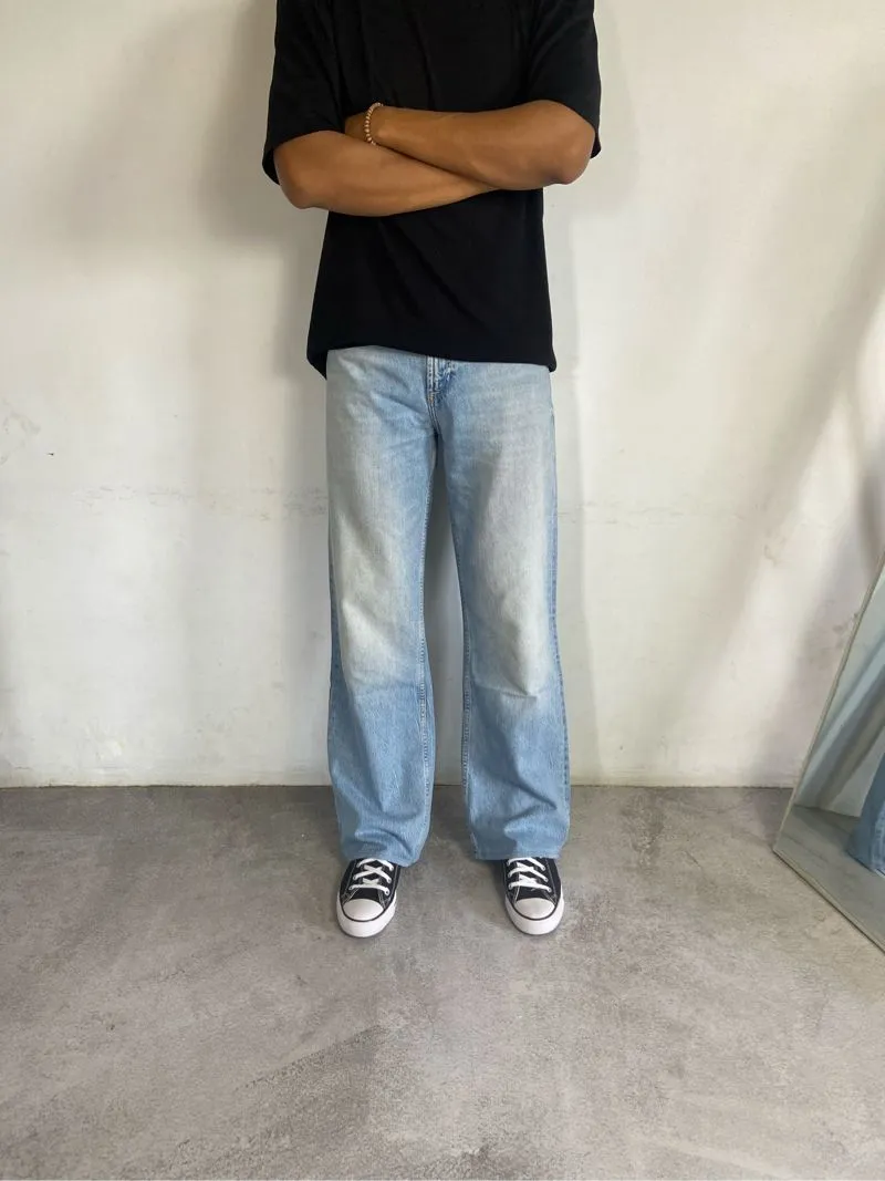 ZARA LIGHT BLUE BAGGY JEANS photo 1