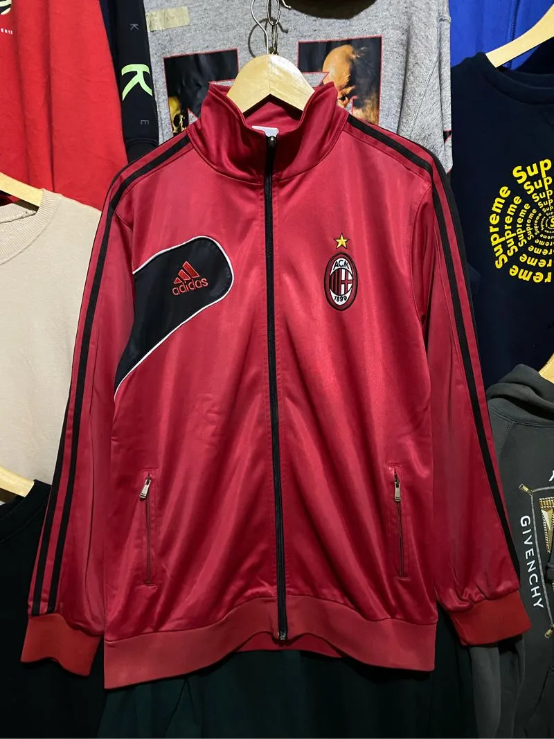 Ac Milan tracktop photo 1