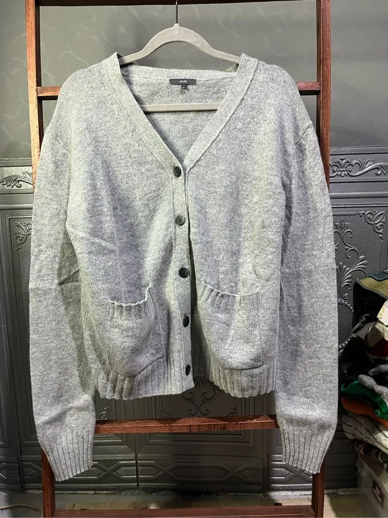 Cardigan Jaju (Grey) photo 1
