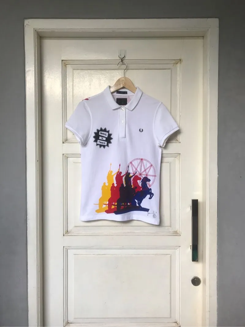 Fred Perry Luxury Casual T-shirt Wanita white photo 1