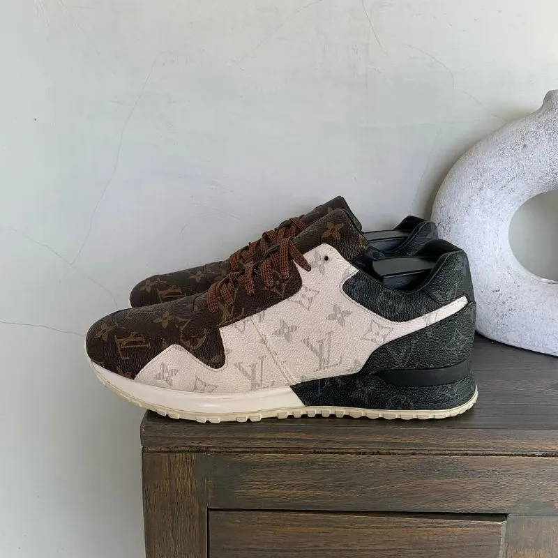 Luis Vuitton sneakers  photo 1
