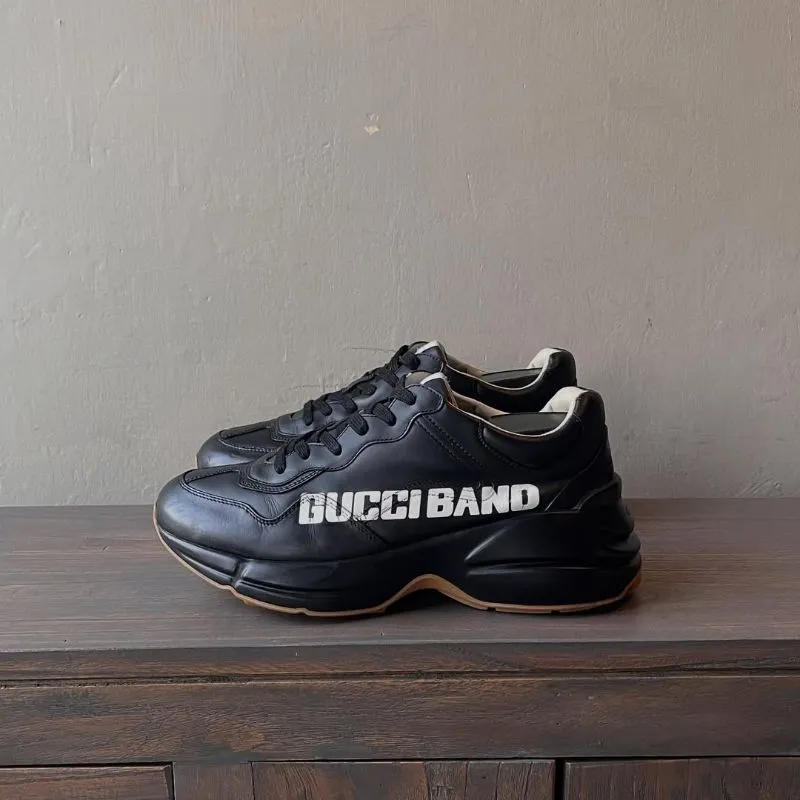 Gucci sneakers  photo 1