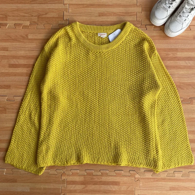 Urban Revivo Minimalist Casual Sweatshirt Wanita yellow photo 1