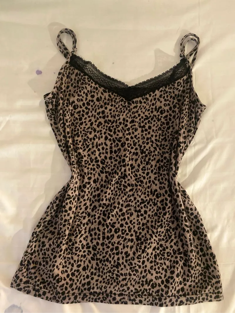 tanktop photo 1