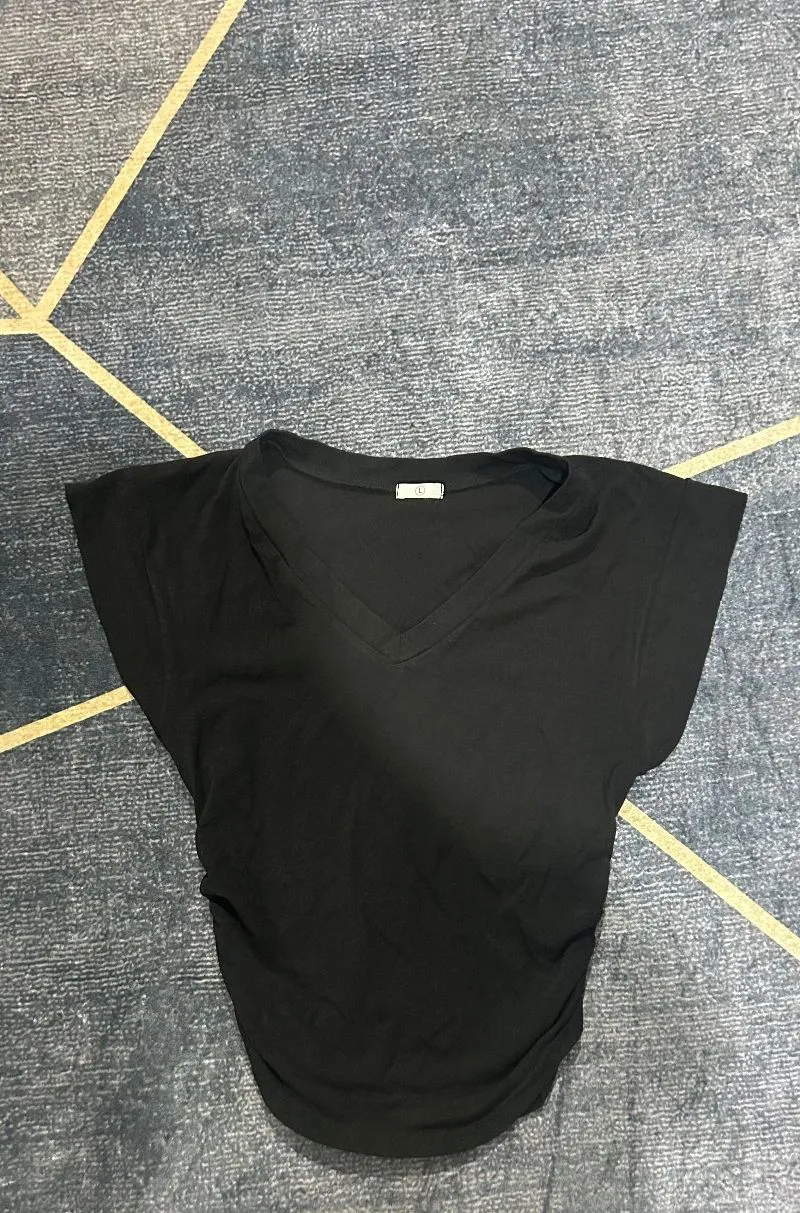 Crop vneck press body photo 1