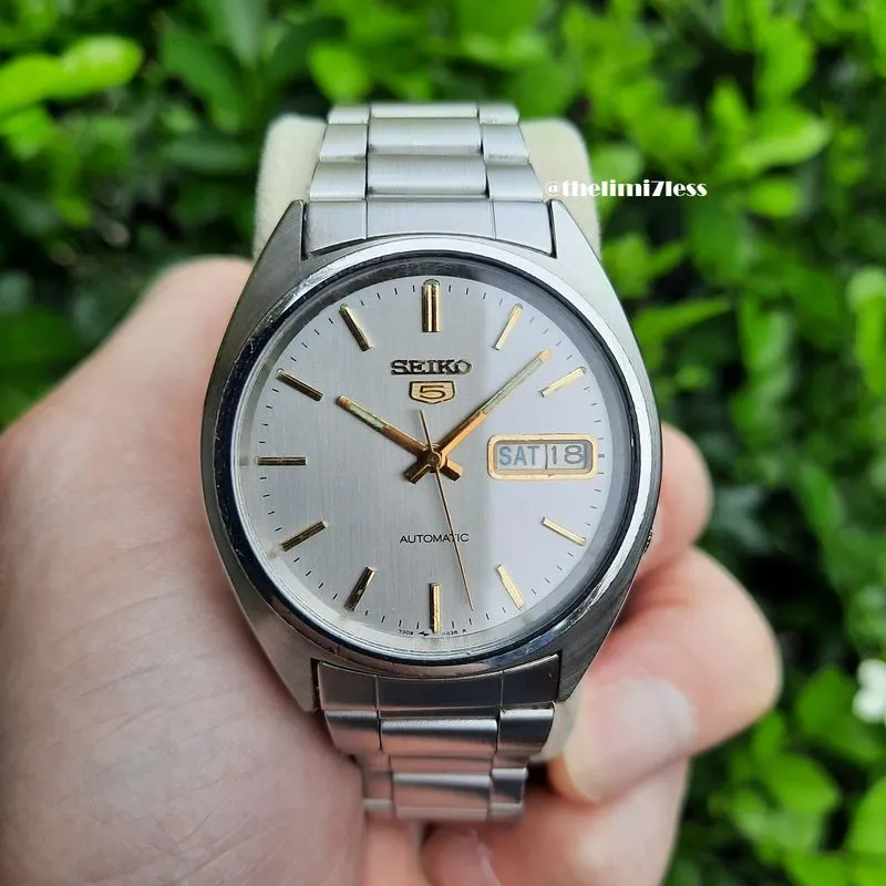 Seiko Skater Sportswear Watch Pria silver white photo 1